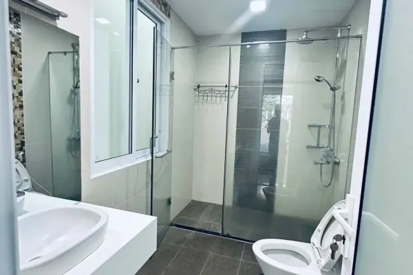 Дом, 3 спальни · 300 м² 8