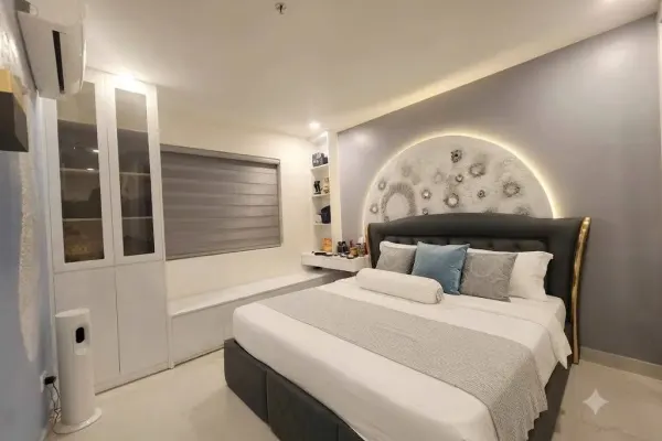 Квартира, 3 спальни · 100 м² 3