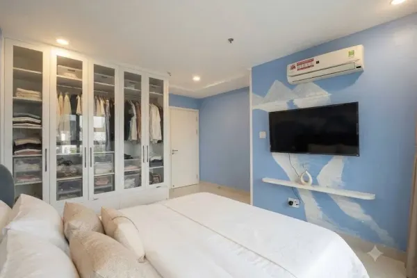 Квартира, 3 спальни · 100 м² 4