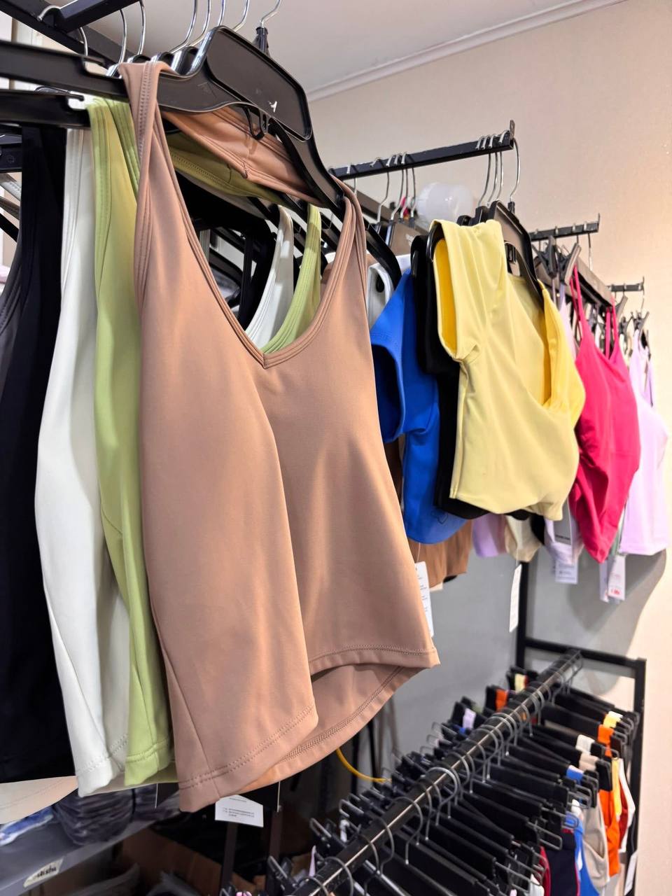 SPORTWEAR
