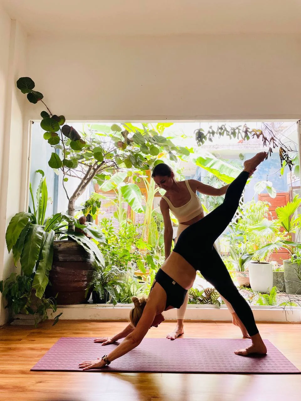 Anna (Flow Yoga)