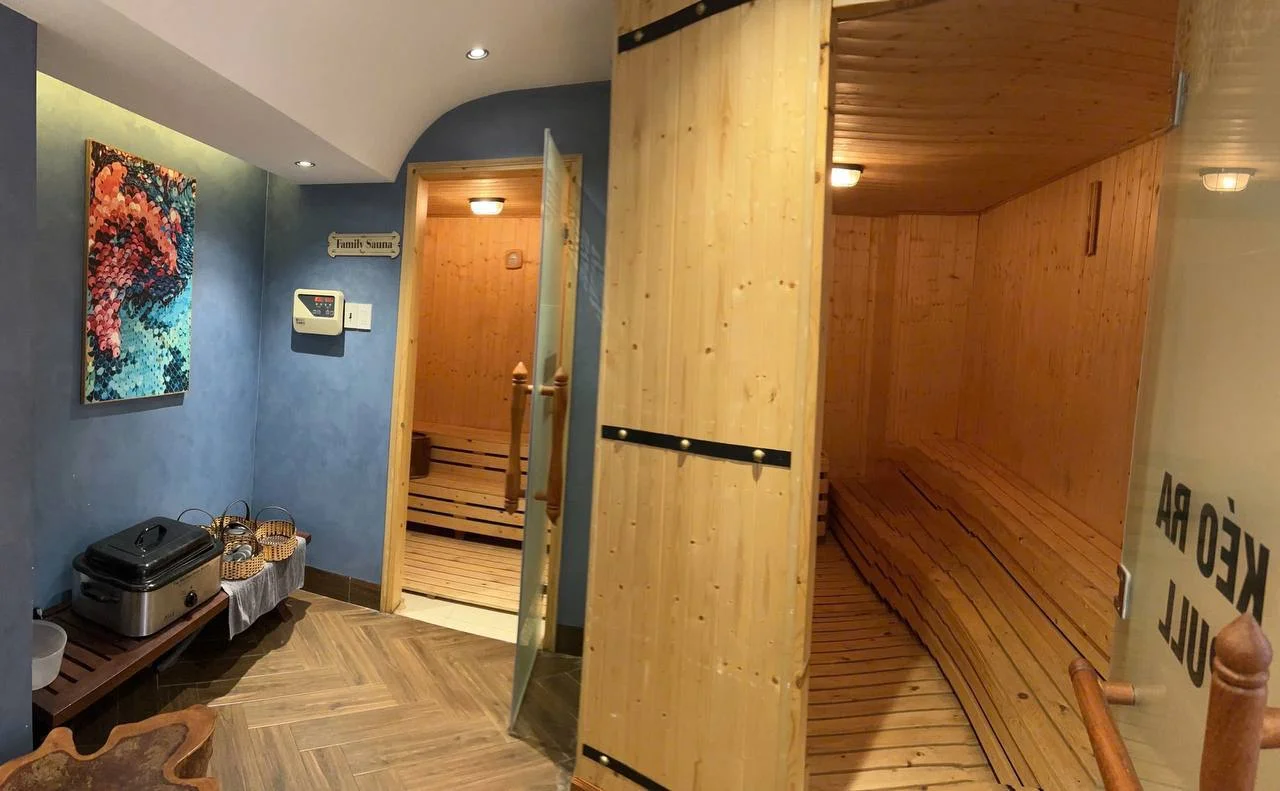GOLD LEAF SPA 4